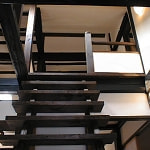 中村建築事務所の民家再生（改築）例　階段