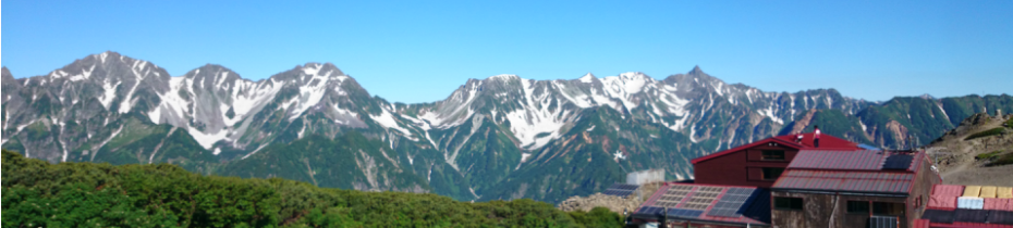 趣味は登山です。（2014年7月蝶ケ岳にて）