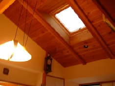 中村建築事務所の住まいの建築例　自然光が入る天井